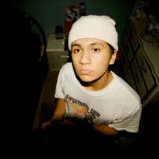 Écoutez Trino, regardez des vidéoclips, lisez la biographie, consultez les dates de tournée et plus encore !