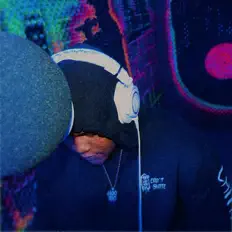 Ascolta Era Of V, guarda video musicali, leggi la biografia, vedi le date del tour & altro!