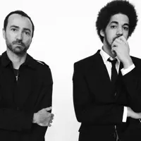 Escucha a undefined, mira vídeos musicales, lee la biografía, consulta fechas de giras y mucho más.