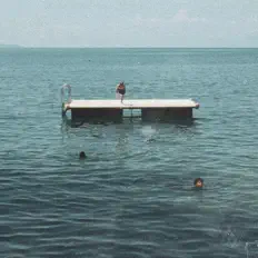 Posłuchaj wykonawcy The Age of Pretend, obejrzyj teledyski, przeczytaj biografię, zobacz daty tras koncertowych i nie tylko!