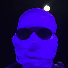 Posłuchaj wykonawcy Girlquest, obejrzyj teledyski, przeczytaj biografię, zobacz daty tras koncertowych i nie tylko!