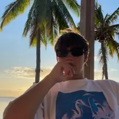 Escucha a The Saint Joker, mira videos musicales, lee su biografía, consulta las fechas de las gira y más.