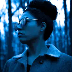 Atusaを聴いたり、ミュージックビデオを鑑賞したり、経歴やツアー日程などを確認したりしましょう！