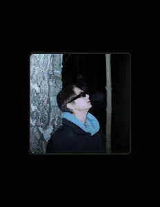 Ακούστε περιεχόμενο από znoop, παρακολουθήστε μουσικά βίντεο, διαβάστε το βιογραφικό, δείτε ημερομηνίες περιοδείας, και πολλά ακόμη!