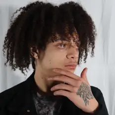 Lil Wymi dinle, müzik videolarını izle, biyografisini oku, tur tarihlerini ve daha fazlasını gör!