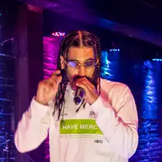 收听 Rich Hale、观看音乐视频、阅读小传、查看巡演日期等 ！