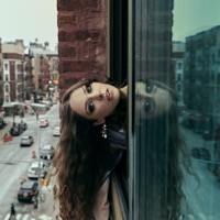 Holly Humberstone - Sleep Tight