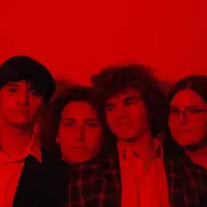 Ouve Dead Rosetta, vê vídeos de música, lê a biografia, vê as datas da digressão e muito mais!