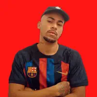 Escucha a undefined, mira vídeos musicales, lee la biografía, consulta fechas de giras y mucho más.