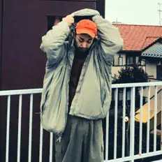 Listen to Zukisuzuki, watch music videos, read bio, see tour dates & more!