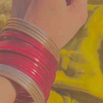 Khan Afridi - Laila Da Pekhaori Bangri Di Maat Sha بنګړى دى مات شه