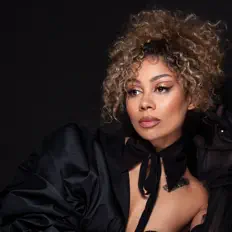 Jadu을(를) 듣고, 뮤직 비디오를 보고, 약력을 읽고, 투어 일정 등을 확인하세요!