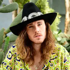 Listen to Still Layk, watch music videos, read bio, see tour dates & more!