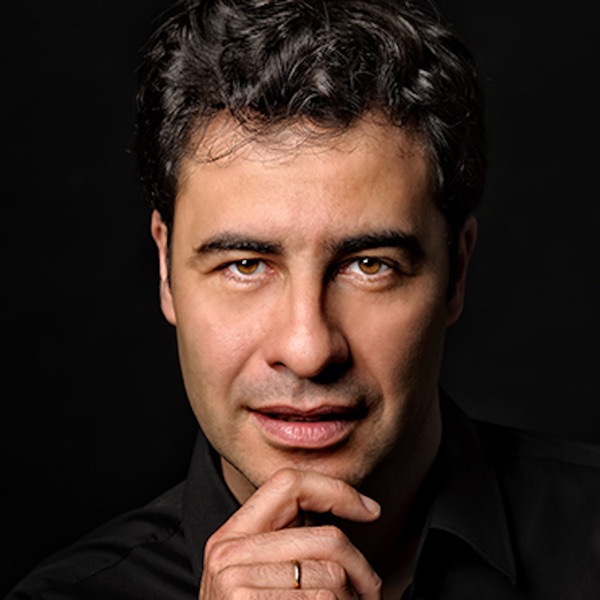 Alejandro Román's avatar
