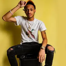 DJ DeJayを聴いたり、ミュージックビデオを鑑賞したり、経歴やツアー日程などを確認したりしましょう！