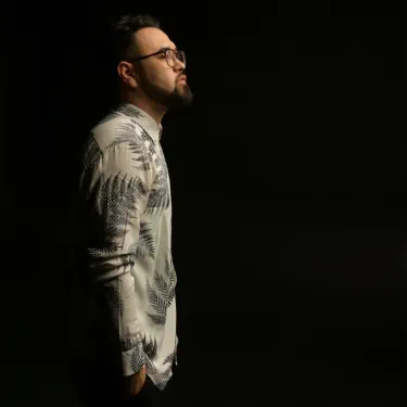 Мен бір қызбен танысып, орысша жыныстық қатынасқа түстім.