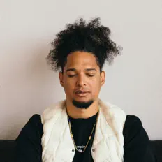 Escucha a Mitchell Yard, mira vídeos musicales, lee la biografía, consulta fechas de giras y mucho más.