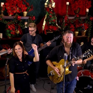 Santa's Got Bad Intentions - Single
