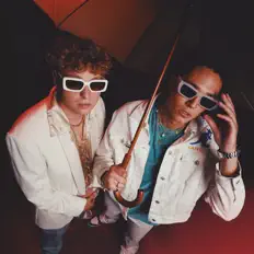 Dengarkan The Jerryz, tonton video musik, baca bio, lihat tanggal tur & lainnya!