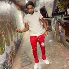 收听 Ajj、观看音乐视频、阅读小传、查看巡演日期等 ！