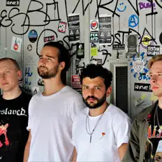 Thank You & Good Night सुनें, म्यूज़िक वीडियो देखें, बायो पढ़ें, दौरे की तारीखें और बहुत कुछ देखें!