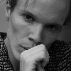 Poslechněte si interpreta MUTA, sledujte hudební videa, přečtěte si životopis, podívejte se na data turné a další informace.