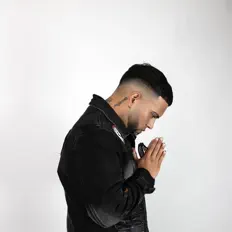 Ascolta BeezyRD, guarda video musicali, leggi la biografia, vedi le date del tour & altro!