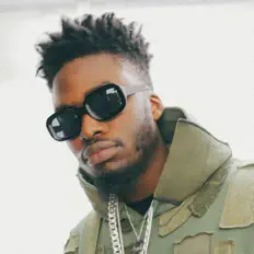 Ouça Ay Lawson, assista a videoclipes, leia a biografia, veja as datas das turnês e mais!