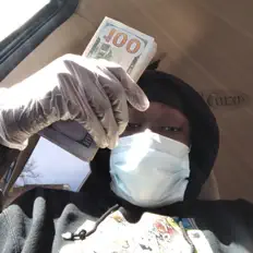 TakeMoneyを聴いたり、ミュージックビデオを鑑賞したり、経歴やツアー日程などを確認したりしましょう！