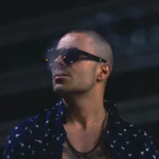 Tinotino सुनें, म्यूज़िक वीडियो देखें, बायो पढ़ें, दौरे की तारीखें और बहुत कुछ देखें!