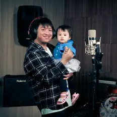 Dengarkan Tri Em, tonton video musik, baca bio, lihat tanggal tur & lainnya!
