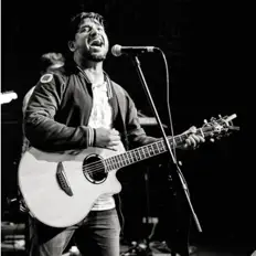 Ouve Prince E. Robinson, vê vídeos de música, lê a biografia, vê as datas da digressão e muito mais!