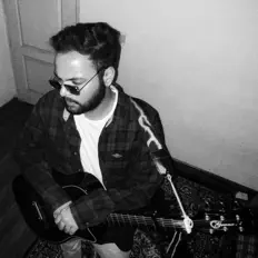 Escucha a Aagroh, mira videos musicales, lee su biografía, consulta las fechas de las gira y más.