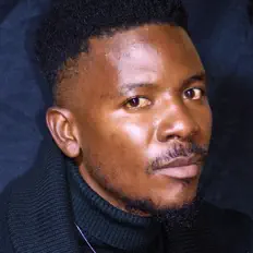 Brian Bko सुनें, म्यूज़िक वीडियो देखें, बायो पढ़ें, दौरे की तारीखें और बहुत कुछ देखें!