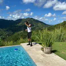 Poslechněte si interpreta Murk, sledujte hudební videa, přečtěte si životopis, podívejte se na data turné a další informace.