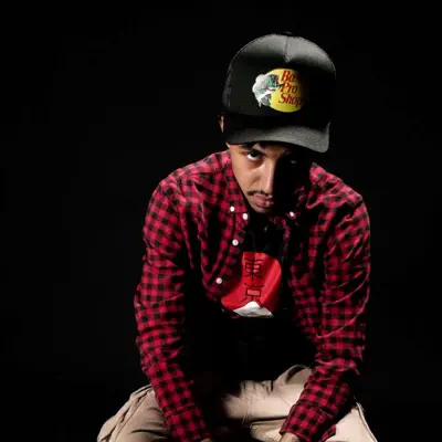 Listen to IzzCzz, watch music videos, read bio, see tour dates & more!