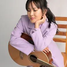 聆聽 Dechen Phinasa、觀看音樂影片、閱讀小傳、查看巡演日期等！