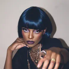 Dengarkan Ruth Ronnie, tonton video musik, baca bio, lihat tanggal tur & lainnya!
