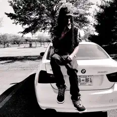 Listen to F.F.M No Que, watch music videos, read bio, see tour dates & more!