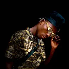 Moveek을(를) 듣고, 뮤직 비디오를 보고, 약력을 읽고, 투어 일정 등을 확인하세요!