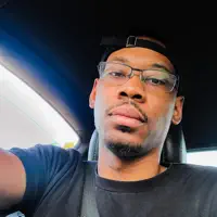 Ouve undefined, vê vídeos de música, lê a biografia, vê as datas da digressão e muito mais!