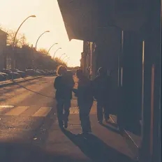 Dengarkan Cuwan, tonton video musik, baca bio, lihat tanggal tur & lainnya!