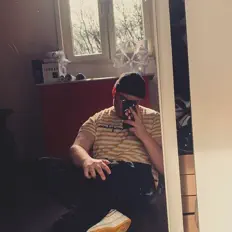 Caesarroad을(를) 듣고, 뮤직 비디오를 보고, 약력을 읽고, 투어 일정 등을 확인하세요!