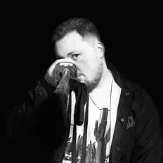 Veteran Child सुनें, म्यूज़िक वीडियो देखें, बायो पढ़ें, दौरे की तारीखें और बहुत कुछ देखें!