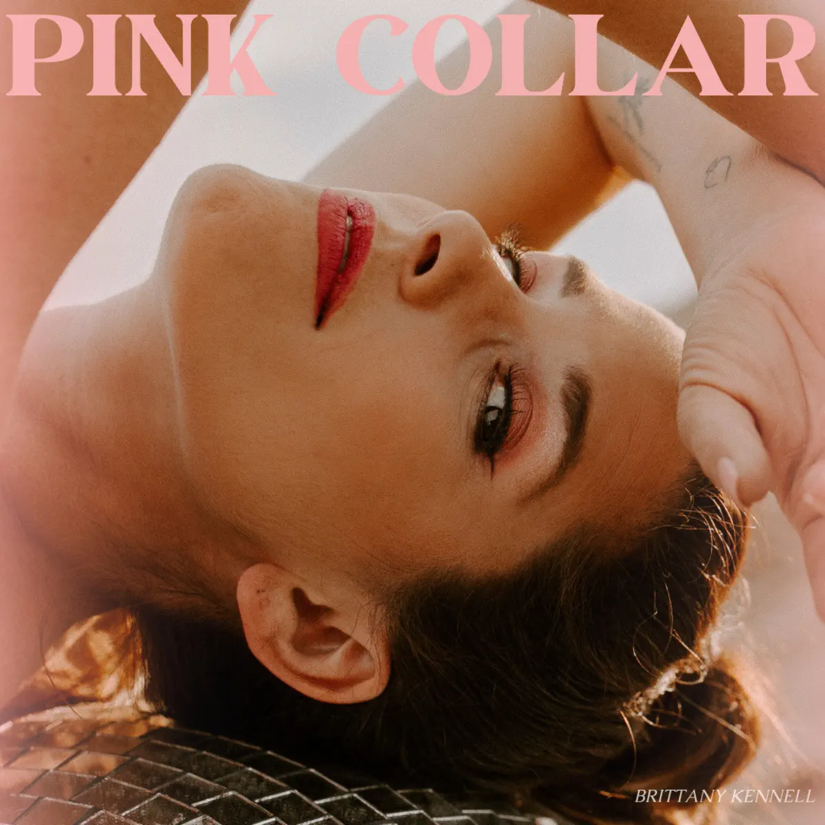 Brittany Kennell - Pink Collar (2024) [iTunes Plus AAC M4A]-新房子