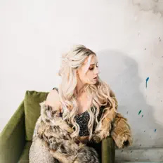 Listen to Laura Ashley, watch music videos, read bio, see tour dates & more!