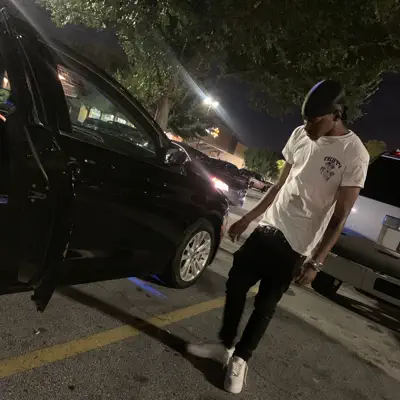 Listen to Illy Tray, watch music videos, read bio, see tour dates & more!