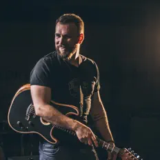 Cody Pennington सुनें, म्यूज़िक वीडियो देखें, बायो पढ़ें, दौरे की तारीखें और बहुत कुछ देखें!