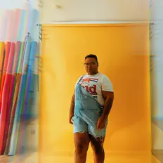 Posłuchaj wykonawcy Ricky Rich, obejrzyj teledyski, przeczytaj biografię, zobacz daty tras koncertowych i nie tylko!