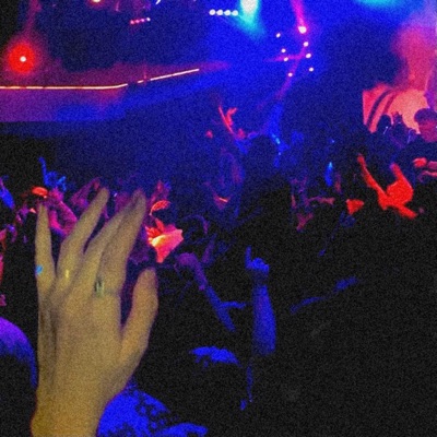 PARTY JE OVER - Single